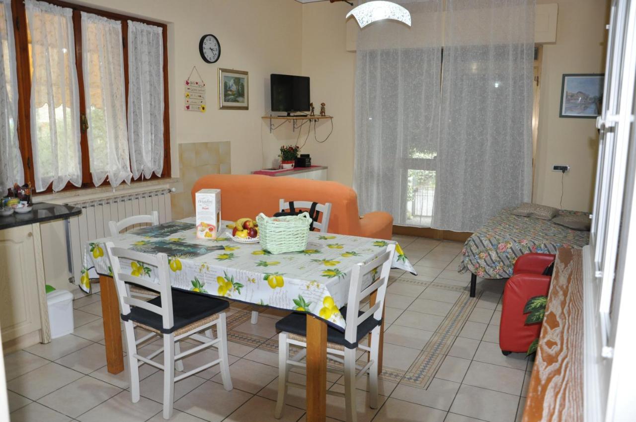 La Casa Di Fiorella Cerreto Guidi Bagian luar foto